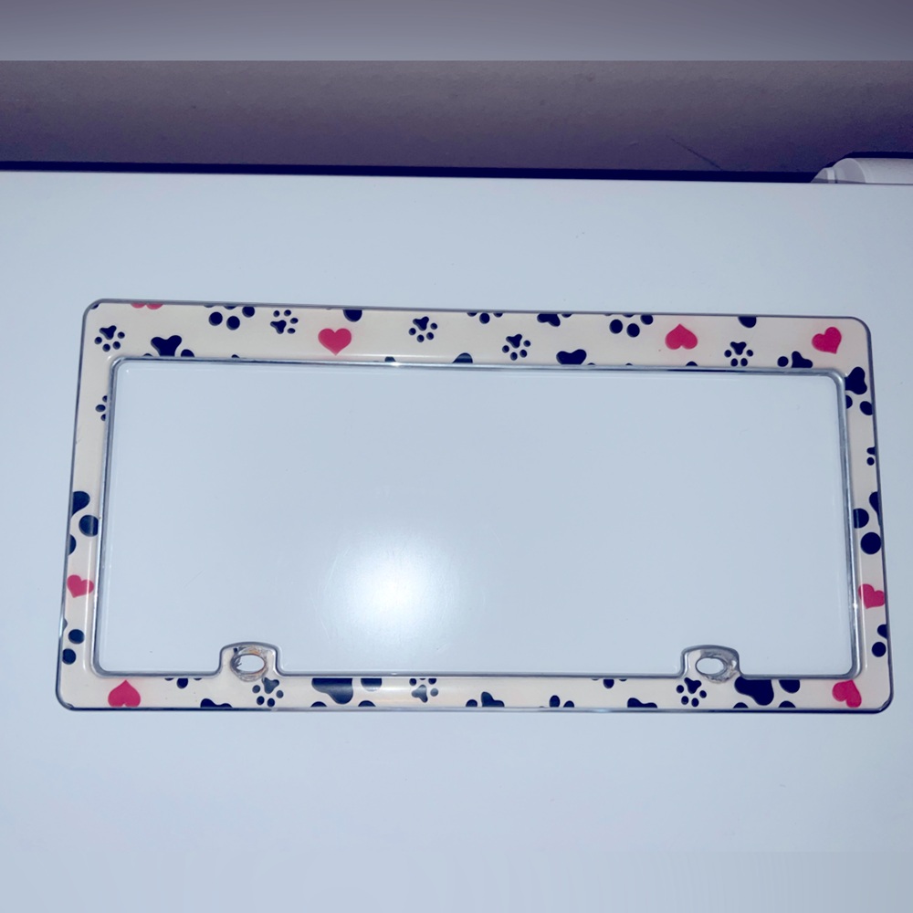 🌼 Pawprint W/ Hearts License Plate Cover 🐾 ♥️